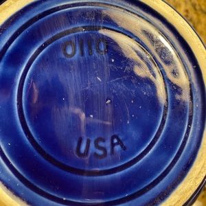 Vintage USA cobalt stoneware 5qt mixing bowl.